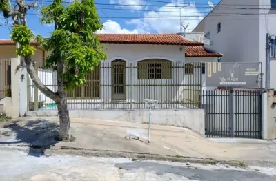 Excelente casa á venda no bairro jardim ipê em poços de caldas mg.