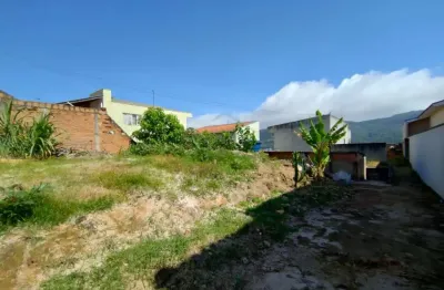 Excelente casa á venda no bairro monte verde em poços de caldas mg.