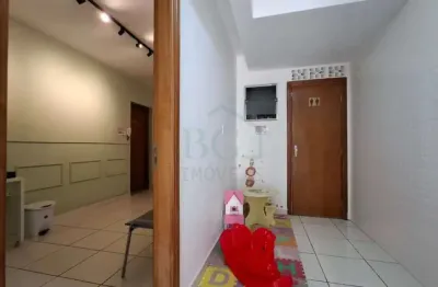 Casa comercial à venda no Centro, Poços de Caldas 