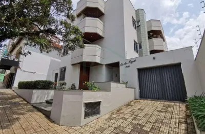 Apartamento com 4 quartos para alugar no Centro, Poços de Caldas 