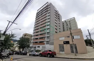 Excelente apartamento de 70m² á venda no centro de Poços de Caldas MG.