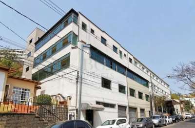 Flat com 1 quarto para alugar no São Benedito, Poços de Caldas 