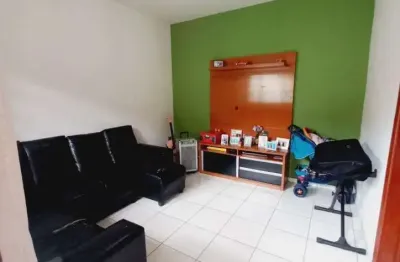 Casa com 2 quartos à venda no Jardim Felicidade, Belo Horizonte 