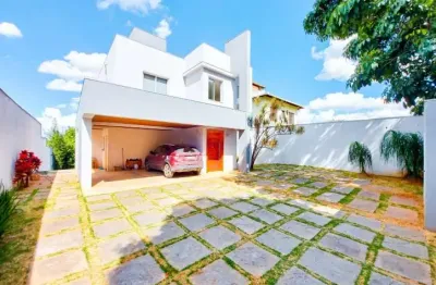 Casa com 4 quartos à venda em Braúnas, Belo Horizonte 