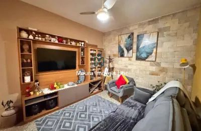 Excelente casa individual 3 quartos, 2 banheiros no bairro são joão batista