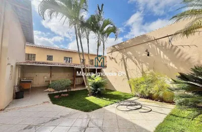 Casa duplex com armários planejados no bairro planalto