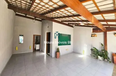 Casa com 3 quartos e 2 banheiros à venda no bairro planalto