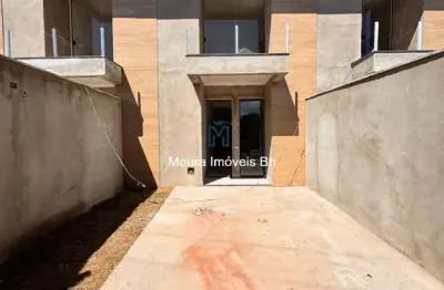 Casa com entrada individual no bairro duquesa ii em santa luzia