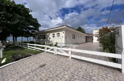 Casa com 4 dormitórios à venda, 280 m² por r$ 1.590.000,00 - parque balneário oásis - peruíbe/sp
