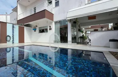 Casa com 4 dormitórios à venda, 225 m² por r$ 1.020.000,00 - jardim imperador - peruíbe/sp