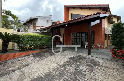 Casa com 2 dormitórios à venda, 173 m² por r$ 630.000,00 - jardim marcia - peruíbe/sp