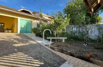 Casa com 3 dormitórios à venda, 160 m² por r$ 750.000,00 - centro - peruíbe/sp