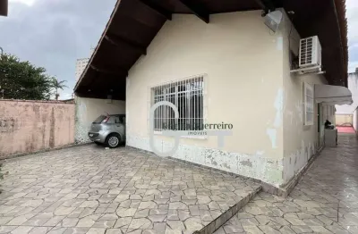 Casa com 3 dormitórios à venda, 109 m² por r$ 650.000,00 - centro - peruíbe/sp