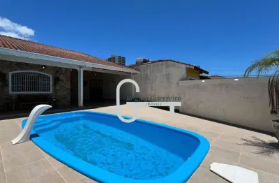 Casa com 3 dormitórios à venda, 171 m² por r$ 590.000,00 - centro - peruíbe/sp