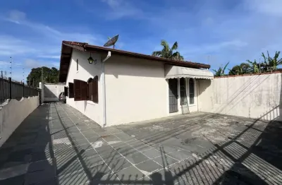Casa com 3 dormitórios à venda, 100 m² por r$ 420.000,00 - centro - peruíbe/sp