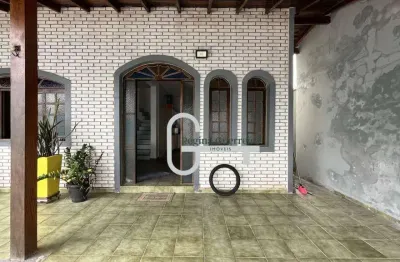 Casa com 5 dormitórios à venda, 260 m² por R$ 990.000,00 - Estância Balneária Maria Helena Novaes - Peruíbe/SP