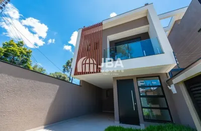 Triplex com terraço em ótima localização no bacacheri/jardim social