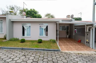 Casa térrea em condomínio com 2 quartos em ótima localização