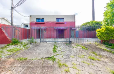 Imóvel comercial e residencial, esquina com a rua alferes poli