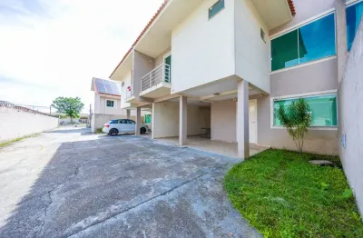 Sobrado triplex em condomínio próximo a upa do boqueirão