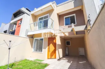 Sobrado duplex seminovo. de frente para a rua no alto boqueirão