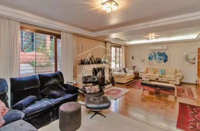 Casa com 4 quartos à venda na rua carlos huber, 871, três figueiras, porto alegre, 387 m2 por r$ 1.850.000