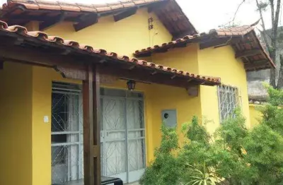Casa região nobre barreiro - bh aceita apartamento parte pagamento