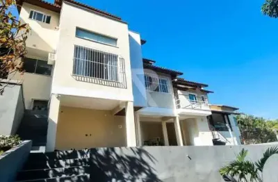 Casa em condomínio fechado com 4 quartos à venda na estrada caetano monteiro, badu, niterói, 208 m2 por r$ 980.000