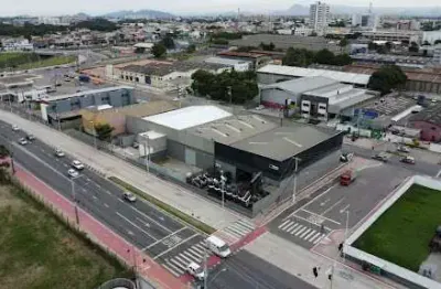 Galpão para alugar, 600 m²de área coberta mais 250 de manobra nos fundos - civit ii - serra/es