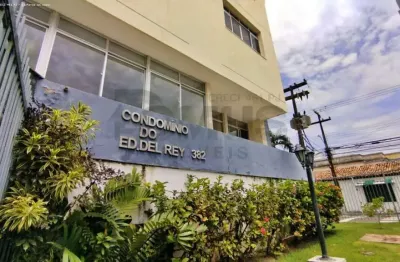 Apartamento para vender com 3 quartos, sendo 1 suíte no bairro centro em aracaju