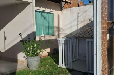 Casa para vender (aceita troca) com 3 quartos, sendo 2 suítes no bairro mosqueiro em aracaju