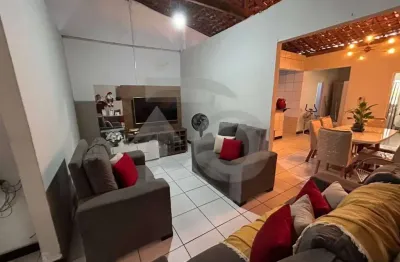 Casa para vender com 3 quartos 1 suíte no bairro palestina em aracaju