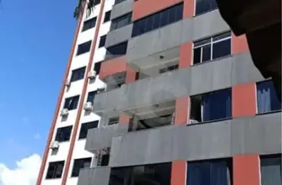 Apartamento para vender com 3 quartos 1 suíte no bairro treze de julho em aracaju
