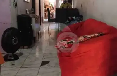 Casa para vender com 2 quartos no bairro dezoito do forte em aracaju