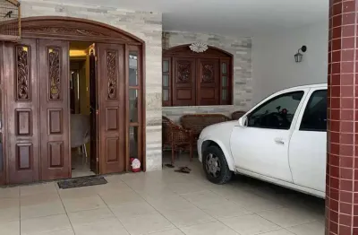Casa para vender com 4 quartos 1 suíte no bairro luzia em aracaju