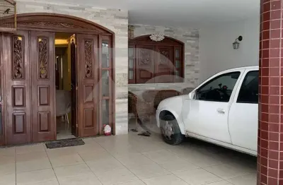 Casa para vender com 4 quartos 1 suíte no bairro luzia em aracaju