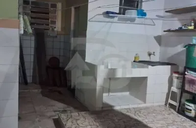 Casa para vender com 3 quartos 1 suíte no bairro são conrado em aracaju