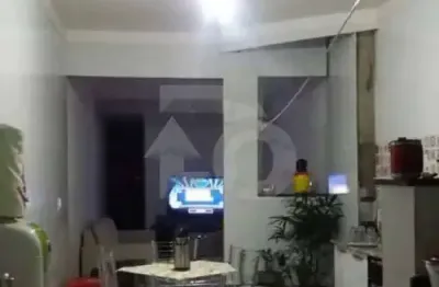 Casa para vender com 3 quartos no bairro getúlio vargas em aracaju