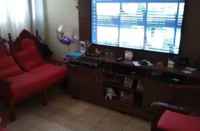Casa térrea 2 quartos na vila scarepélli - santo andré