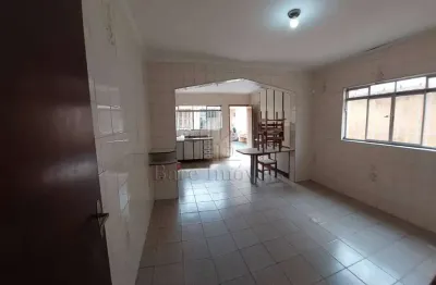 Casa com 3 quartos à venda na Rua Madri, Utinga, Santo André