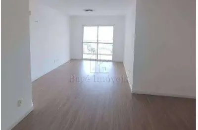 Apartamento com 3 dormitórios e lazer de clube no centro – 104m²