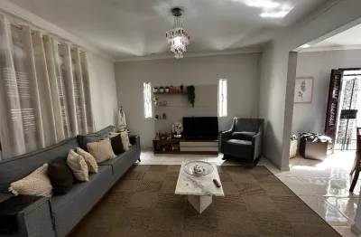 Casa com 4 quartos à venda na Rua Nunes Valente, 3427, São João do Tauape, Fortaleza