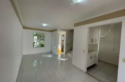 Venda de casa modelo natália de canto, com 2 quartos com ares condicionado e 1 planejado, cozinha planejada, quintal amplo no villa flora em sumaré sp