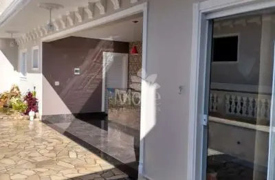 Casa à venda em valinhos, parque terranova, com 6 suítes, com undefined m²