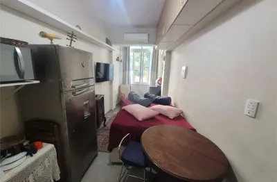 Kitnet / Stúdio à venda na Rua Barata Ribeiro, Copacabana, Rio de Janeiro