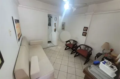 Apartamento com 1 quarto à venda em Copacabana, Rio de Janeiro 
