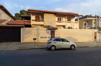 Sobrado 500m2 jardim das indústrias com 4 dorms/ 2 suítes
