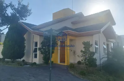 Casa residencial de 3 quartos com piscina e espaço gourmet em condomínio terras do vale, caçapava/sp