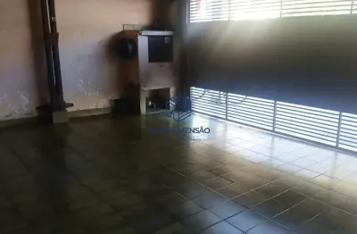 Casa com 3 quartos à venda na Rua Antônio Guedes Tavares, 159, Vila Menino Jesus, Caçapava
