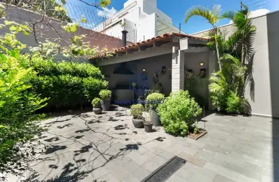 Casa com 4 quartos à venda na Rua Sampaio Vidal, 592, Jardim Paulistano, São Paulo